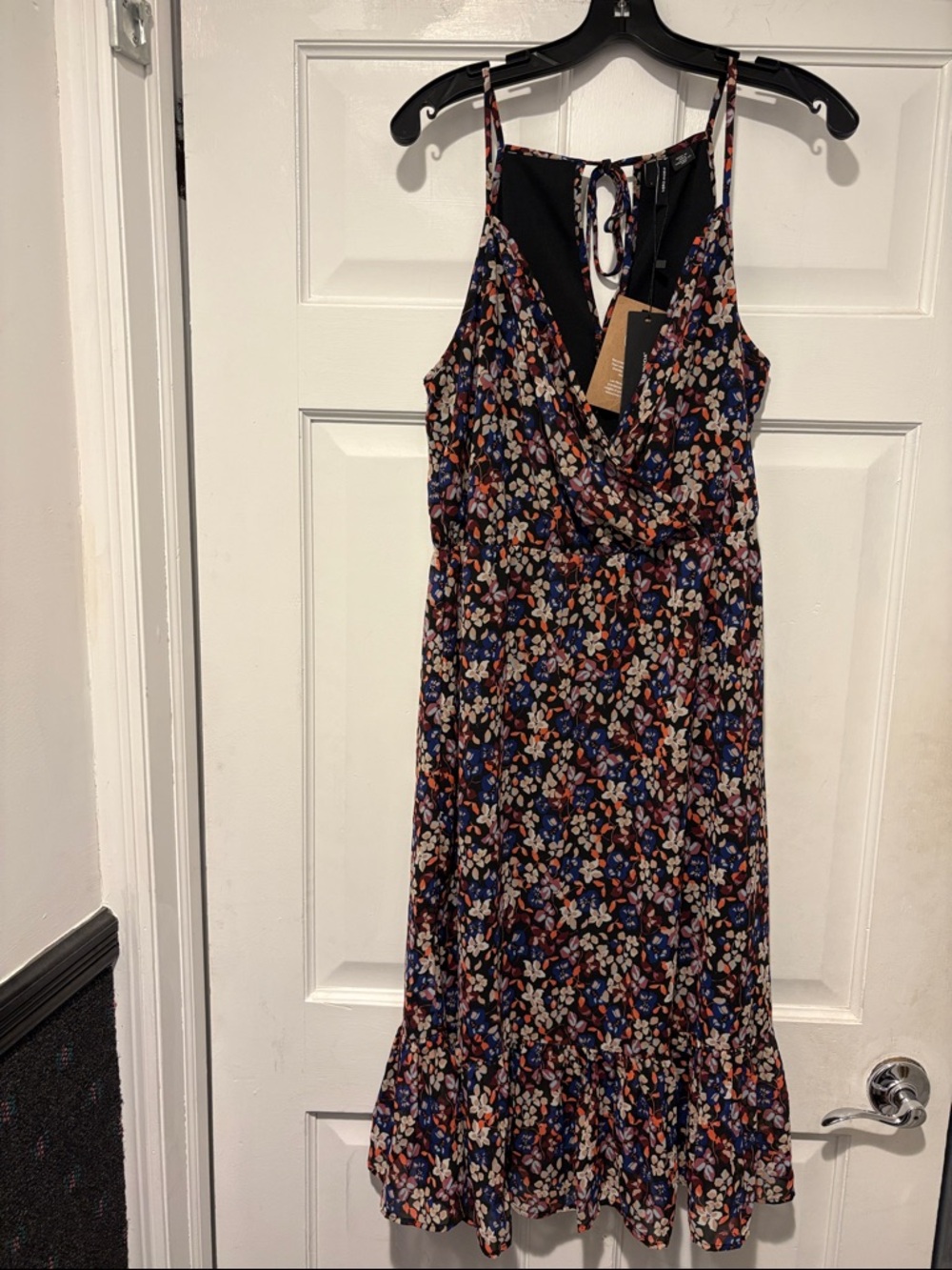 Vera Moda Floral V-Neck Sleeveless Midi Dress full slip lining- Navy/Black Multi